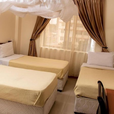 Briston Hotel Arusha Extérieur photo