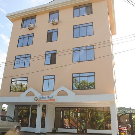 Briston Hotel Arusha Extérieur photo
